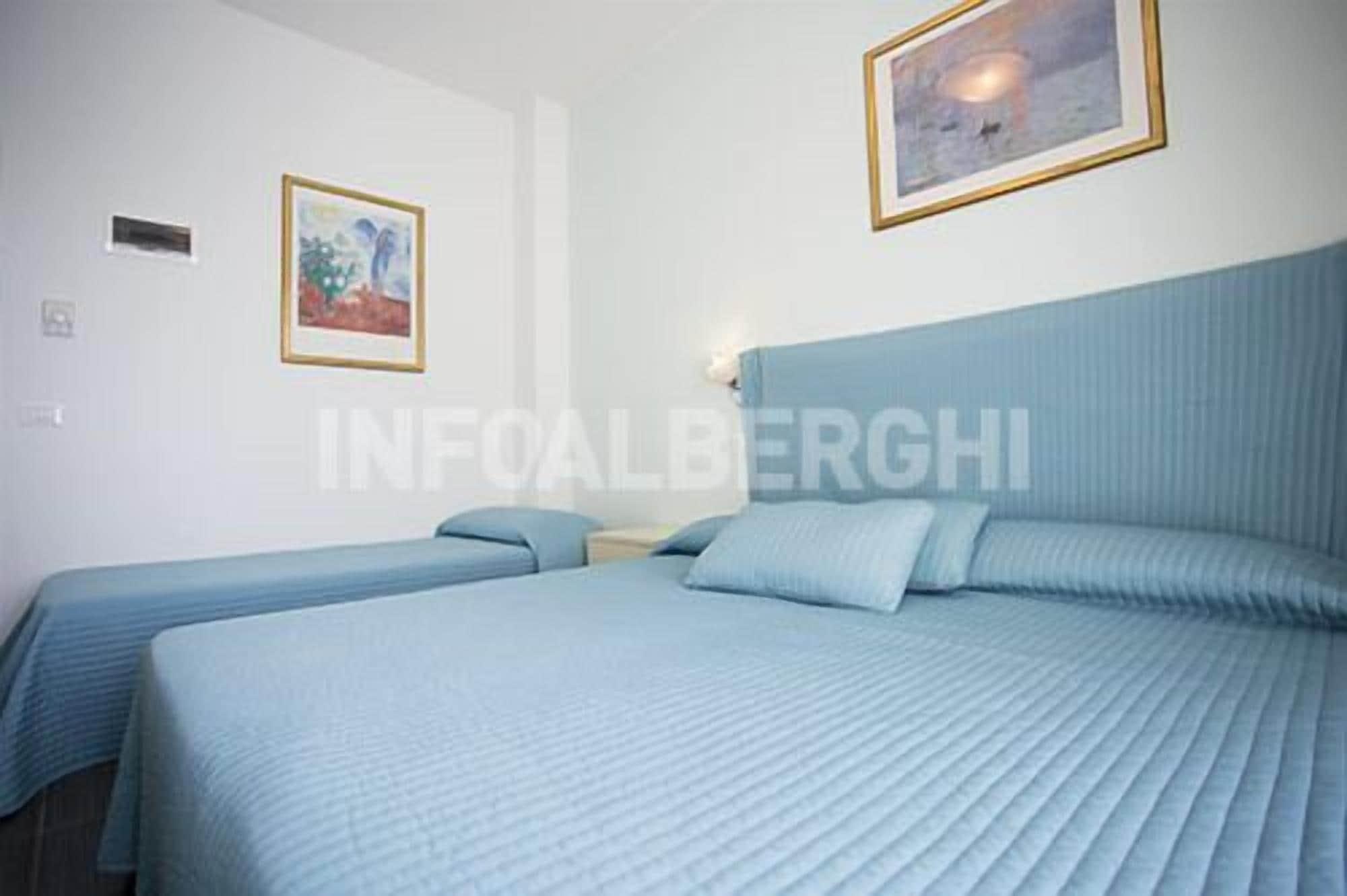 Hotel Spiaggia Marconi Rimini Eksteriør billede